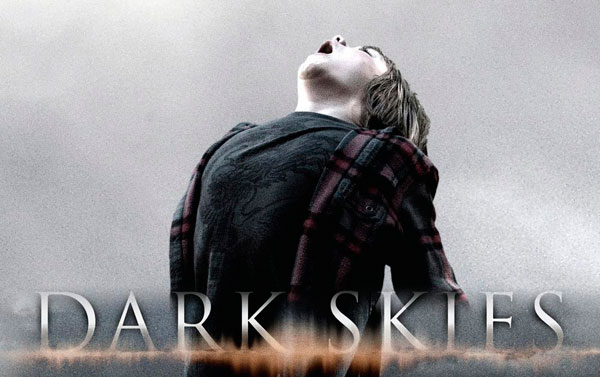 Фильм на вечер. Мрачные небеса / Dark Skies