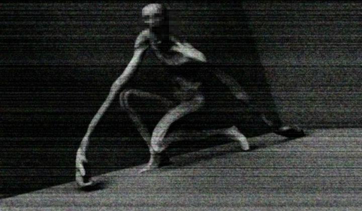 Зло за дверью